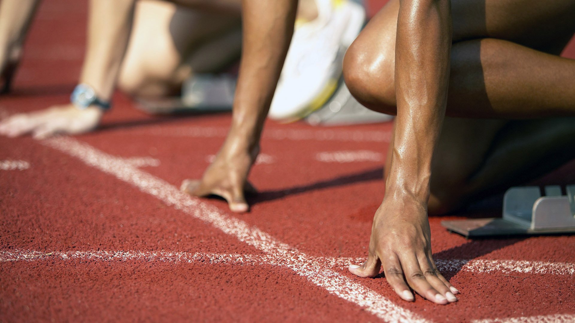 kaiyun.com-球队备战火爆进行，女足比赛如履薄冰，女足比赛现场